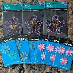 Lot of floral Applicacion Iron on Patches & Iron on Studs New